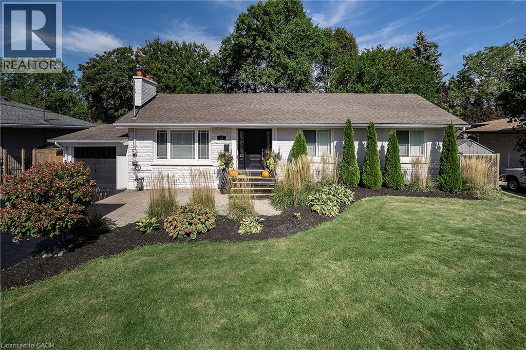 43 MILLER Drive Property Photo 1