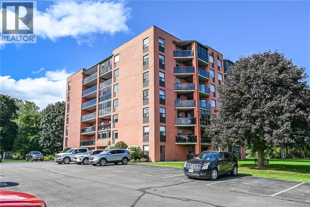 5 Mill Pond Court Unit# 202 Photo de la propriété 1