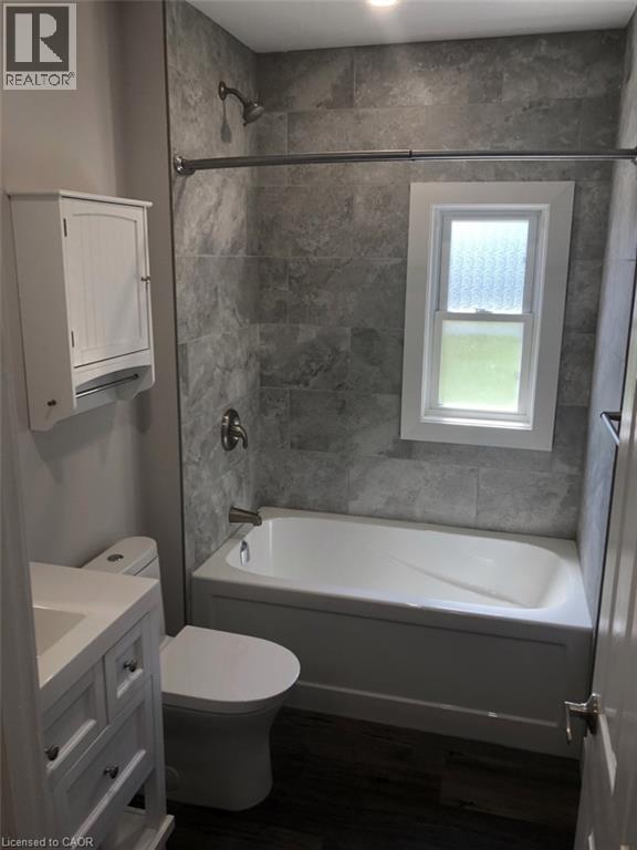 805 Rockway Drive Property Photo 6