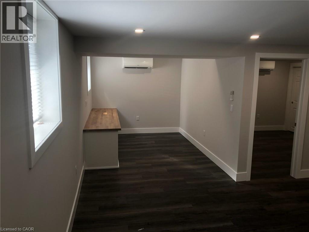 805 Rockway Drive Property Photo 11