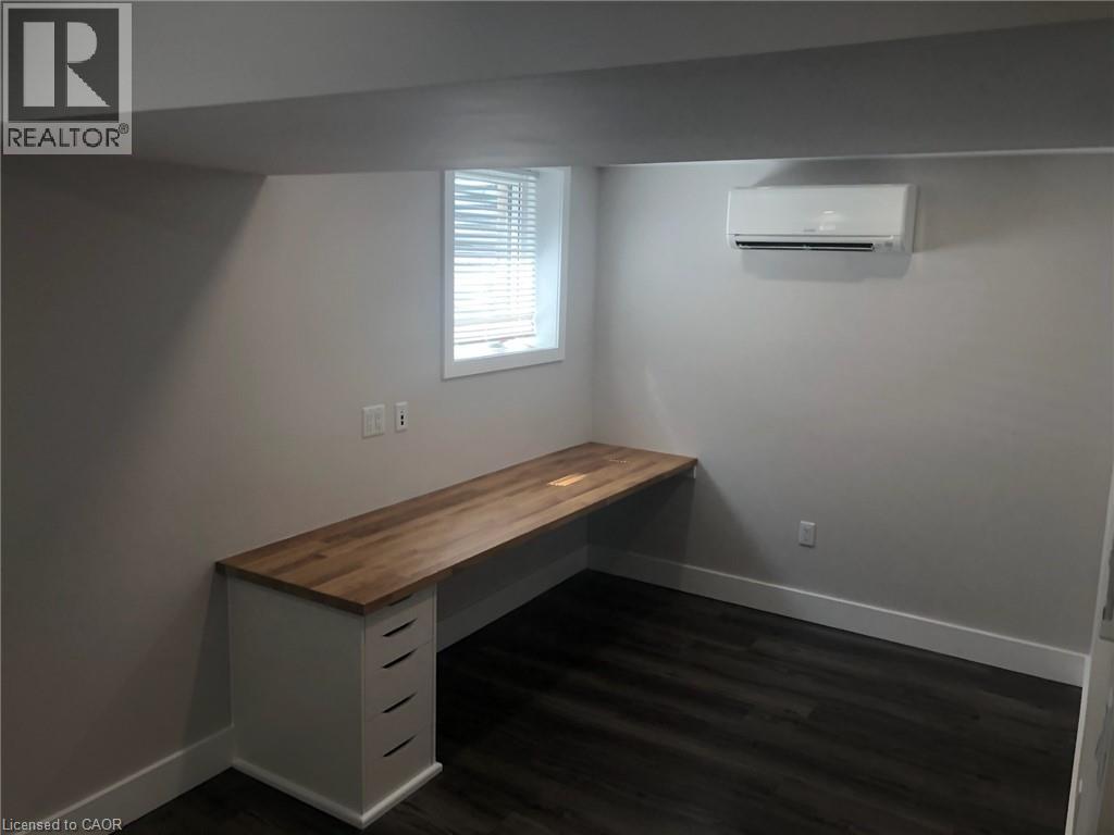 805 Rockway Drive Property Photo 12