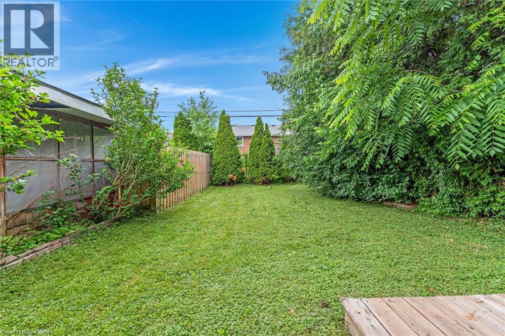 805 Rockway Drive Property Photo 20