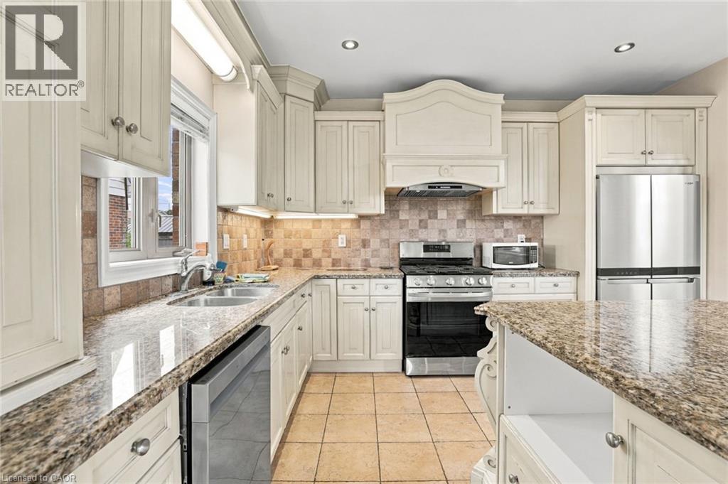 261 Federal Street Property Photo 14