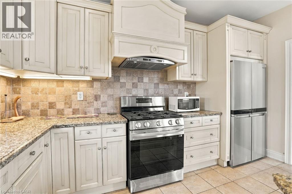 261 Federal Street Property Photo 15