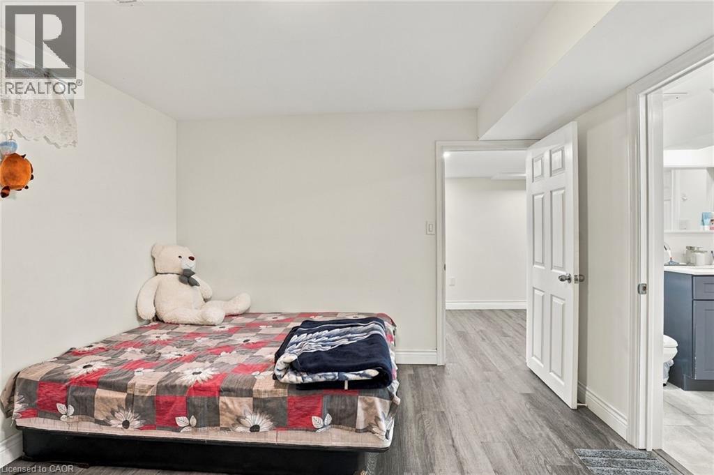 261 Federal Street Property Photo 43