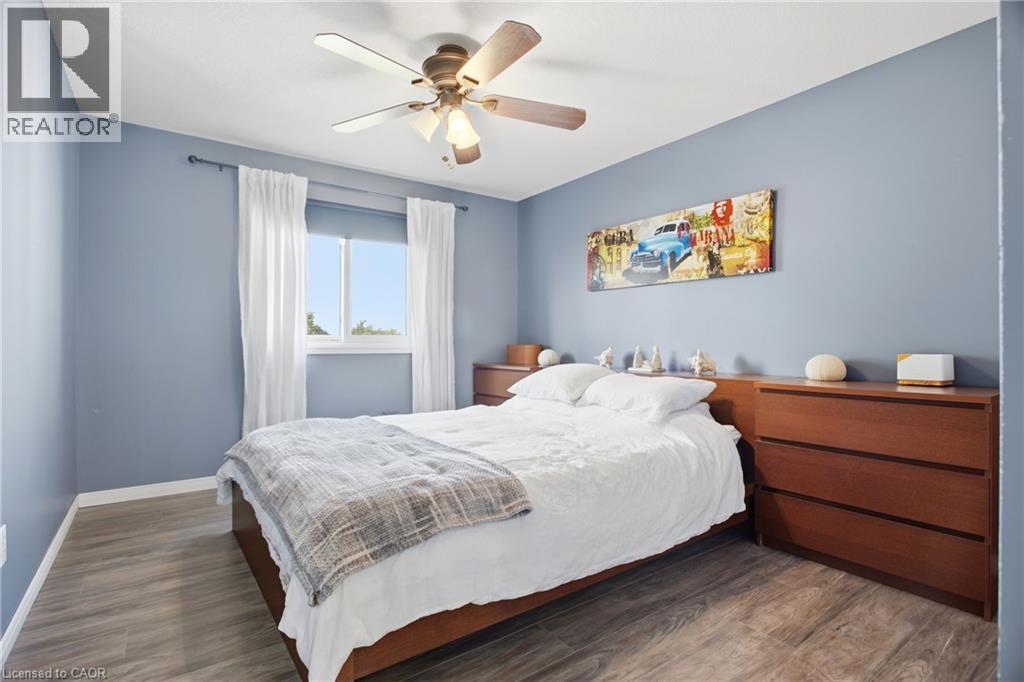 39 Maitland Street Property Photo 18
