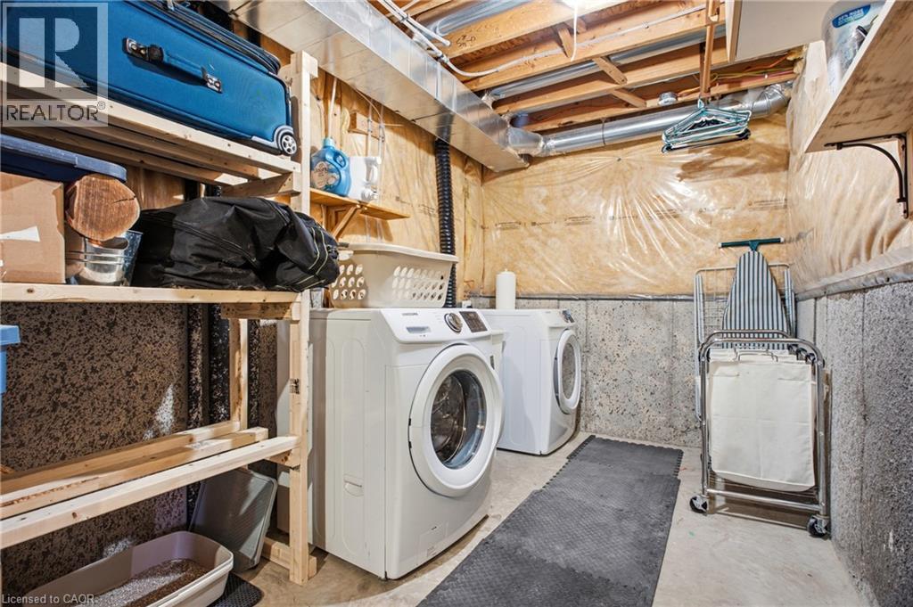 39 Maitland Street Property Photo 20