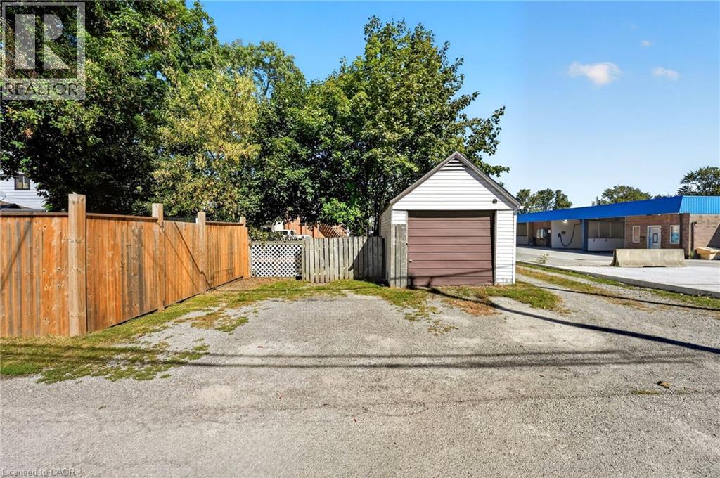 213-215 Maple Street Property Photo 2