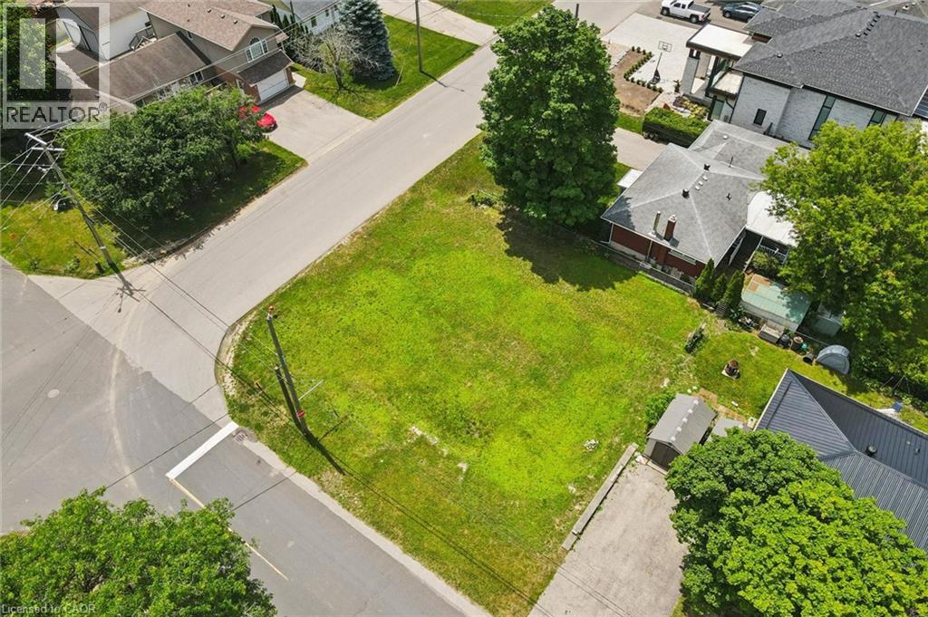 46 Daniel Avenue Property Photo 2