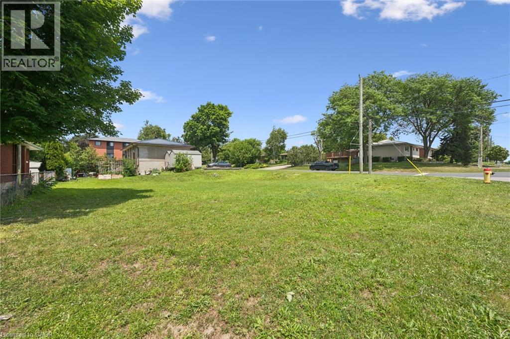 46 Daniel Avenue Property Photo 5
