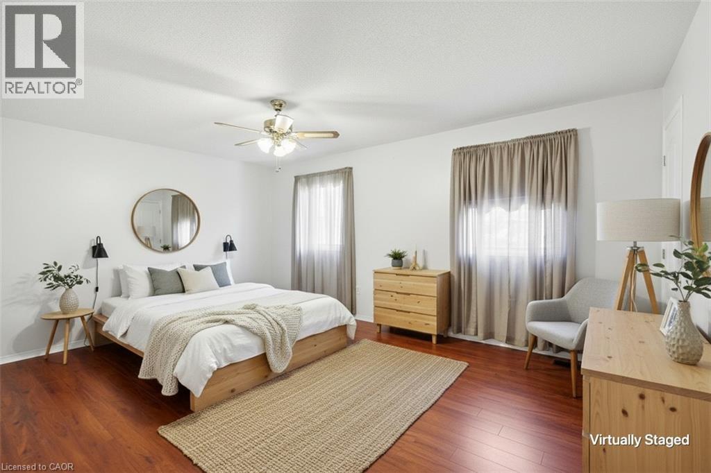 102 Cove Crescent Property Photo 14