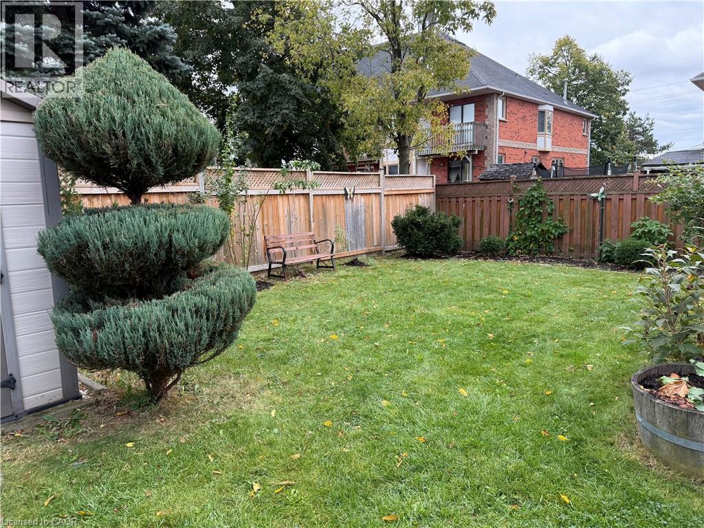 102 Cove Crescent Property Photo 37
