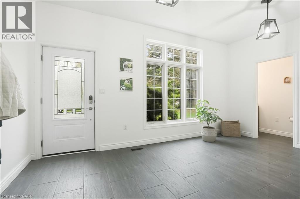 2000 15 Side Road Property Photo 35