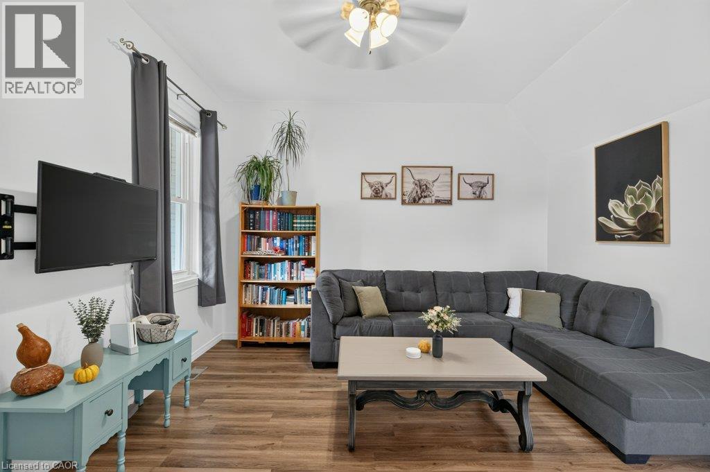 147 Pearl Street Property Photo 12