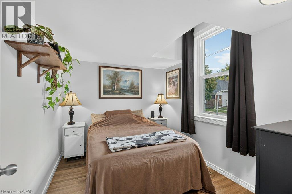 147 Pearl Street Property Photo 13