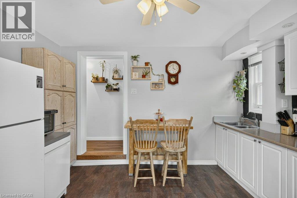 147 Pearl Street Property Photo 23