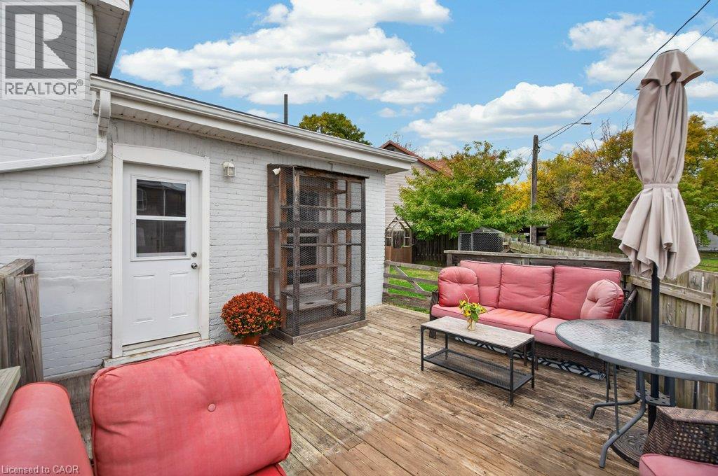 147 Pearl Street Property Photo 36
