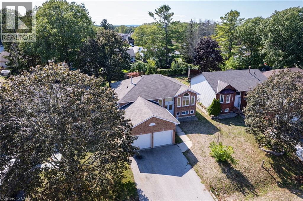 12 Langevin Drive Property Photo 2