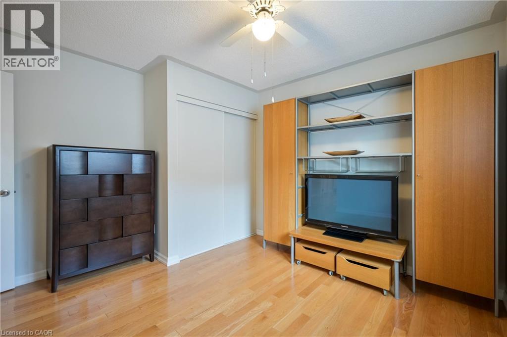 12 Langevin Drive Property Photo 26