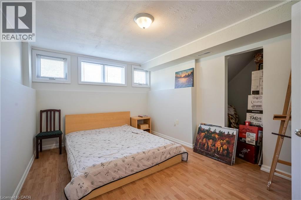 12 Langevin Drive Property Photo 31
