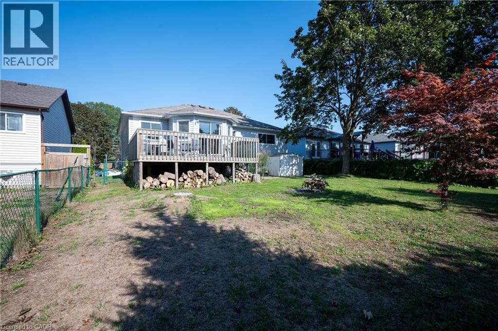 12 Langevin Drive Property Photo 44