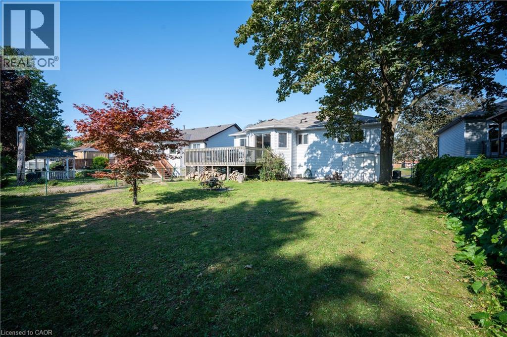 12 Langevin Drive Property Photo 45