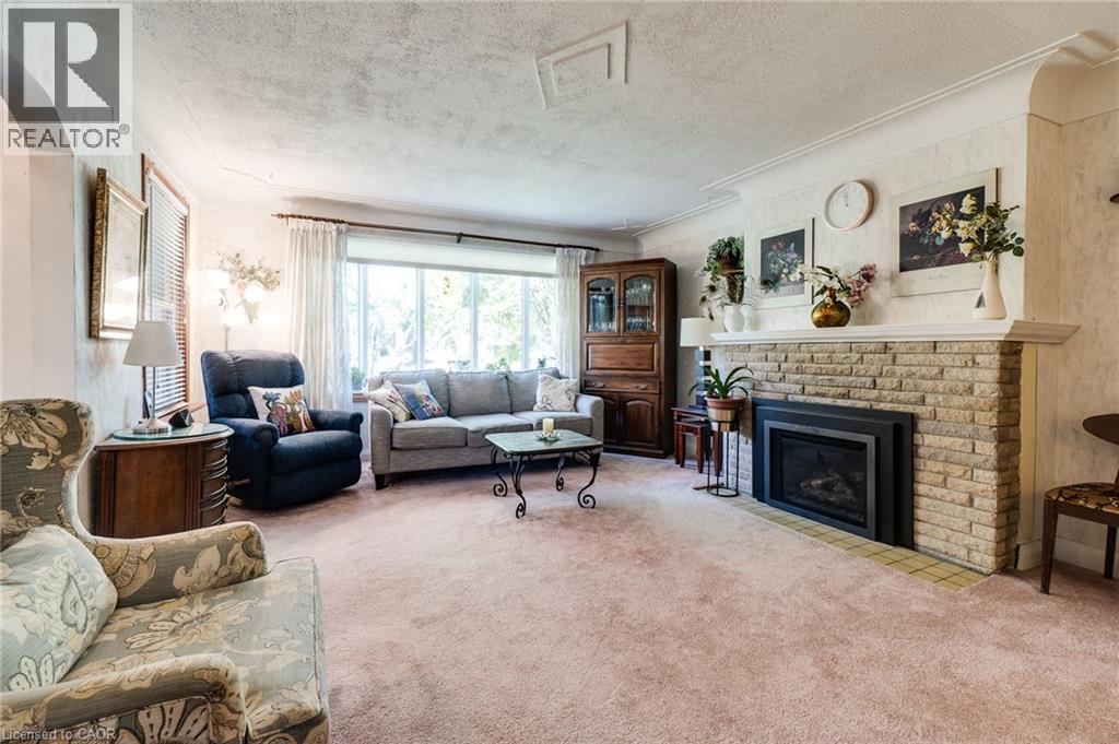12 Don Street Property Photo 7