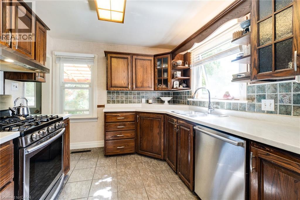 12 Don Street Property Photo 17
