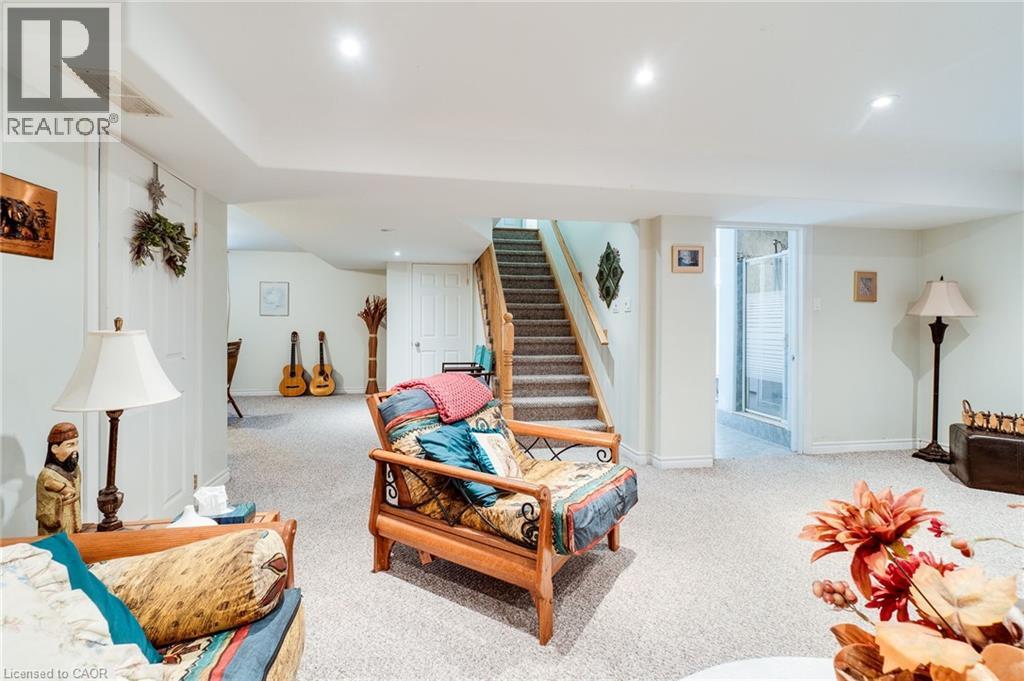 12 Don Street Property Photo 36