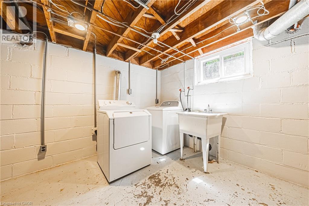 203 West 2nd Street Property Photo 18