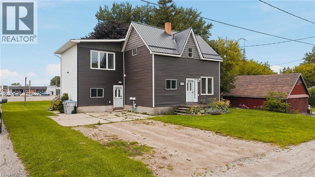 756 Inkerman Street E Property Photo 2