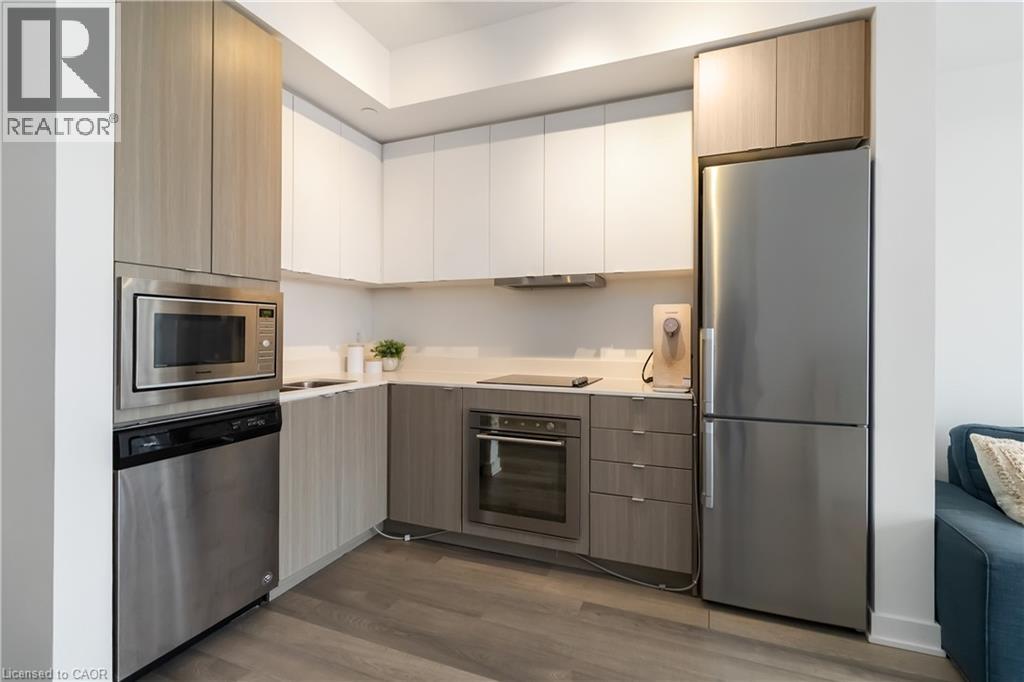 5220 Dundas Street Unit# D422 Property Photo 5
