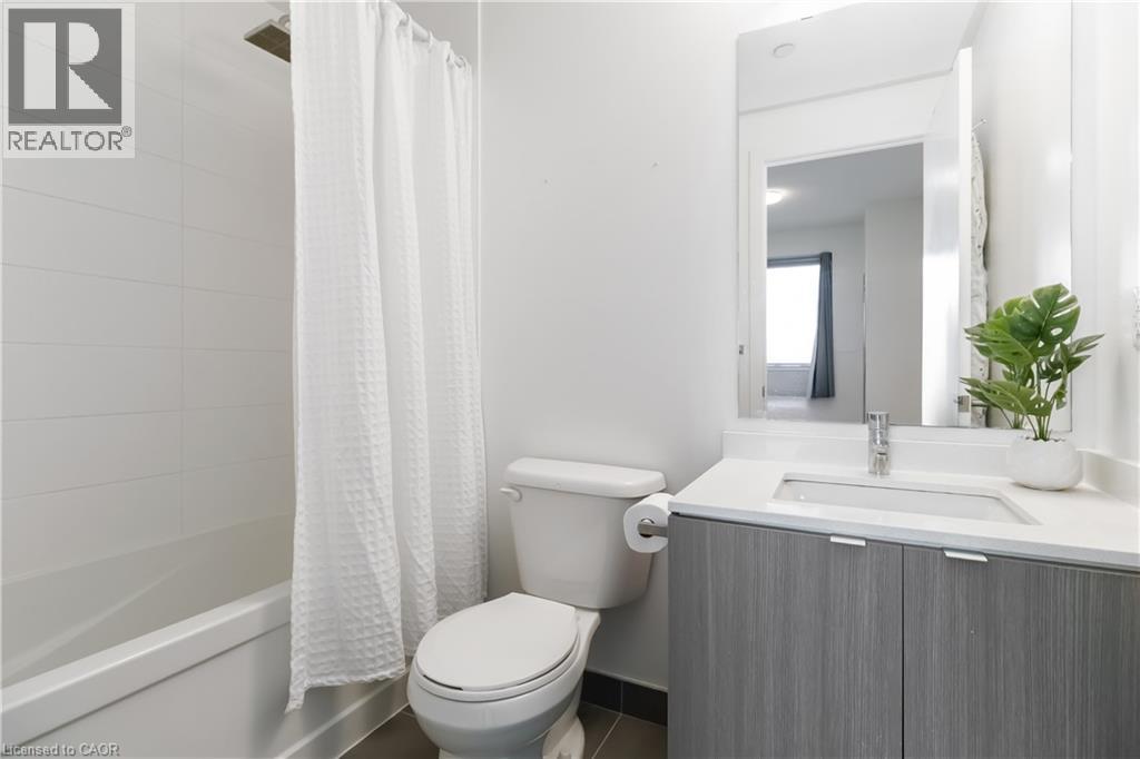 5220 Dundas Street Unit# D422 Property Photo 12