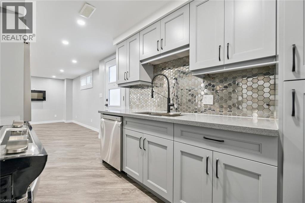 153 Sims Estate Drive Unit# 2 Property Photo 12