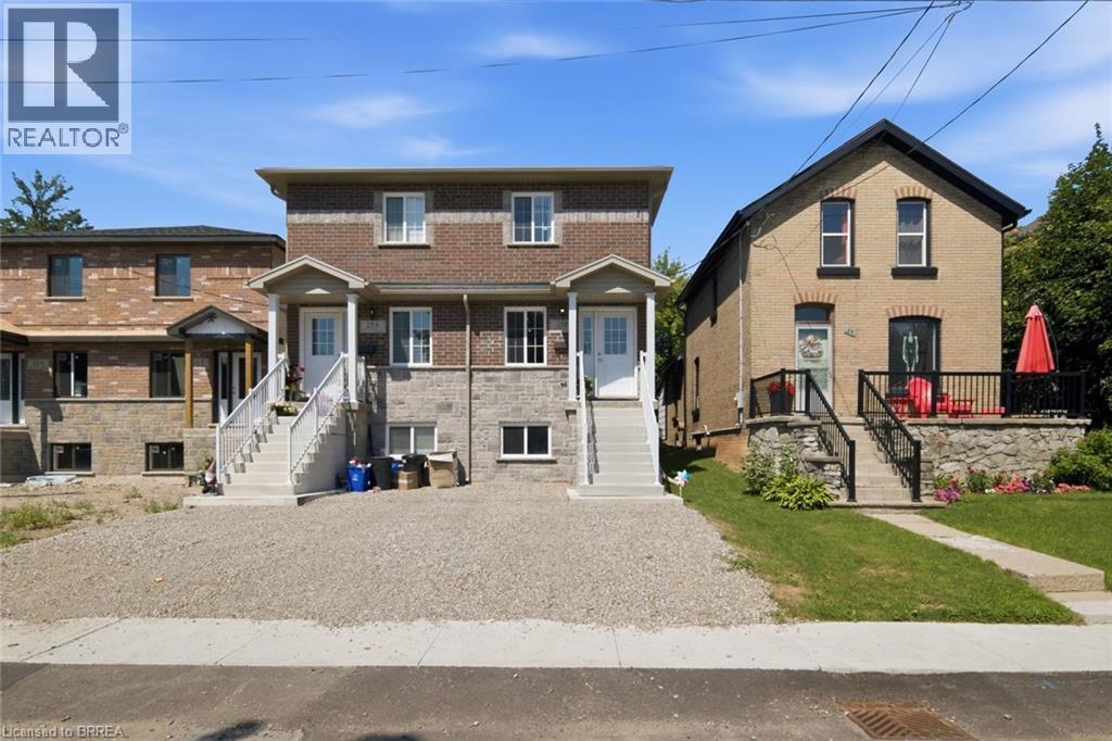 28B GRANDVIEW Street