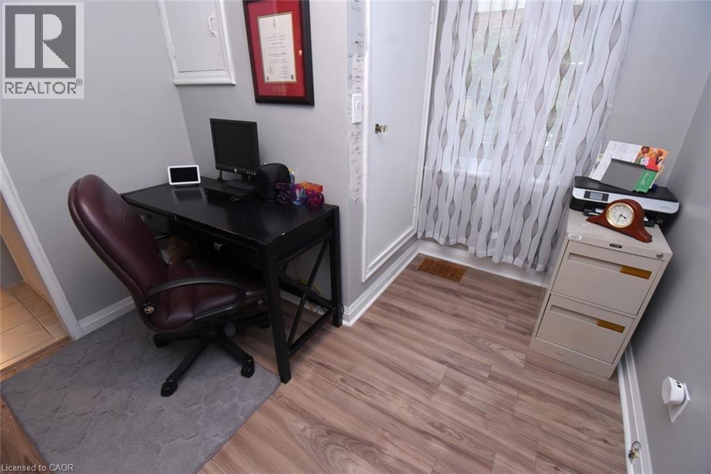 154 Ewen Road Property Photo 17
