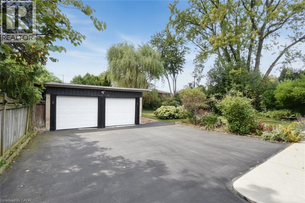 154 Ewen Road Property Photo 29