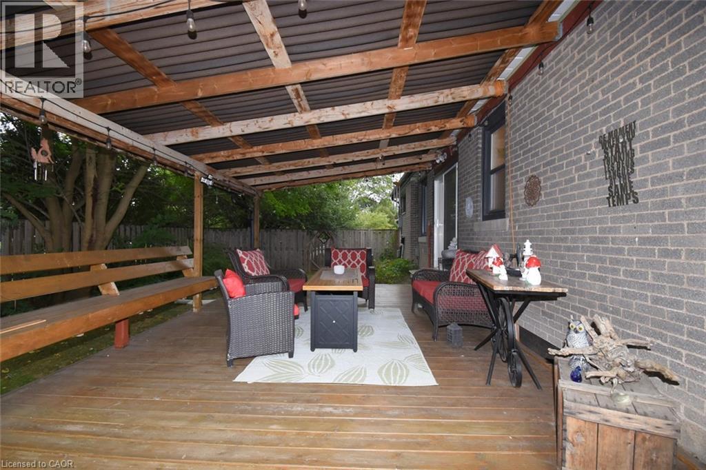 154 Ewen Road Property Photo 37