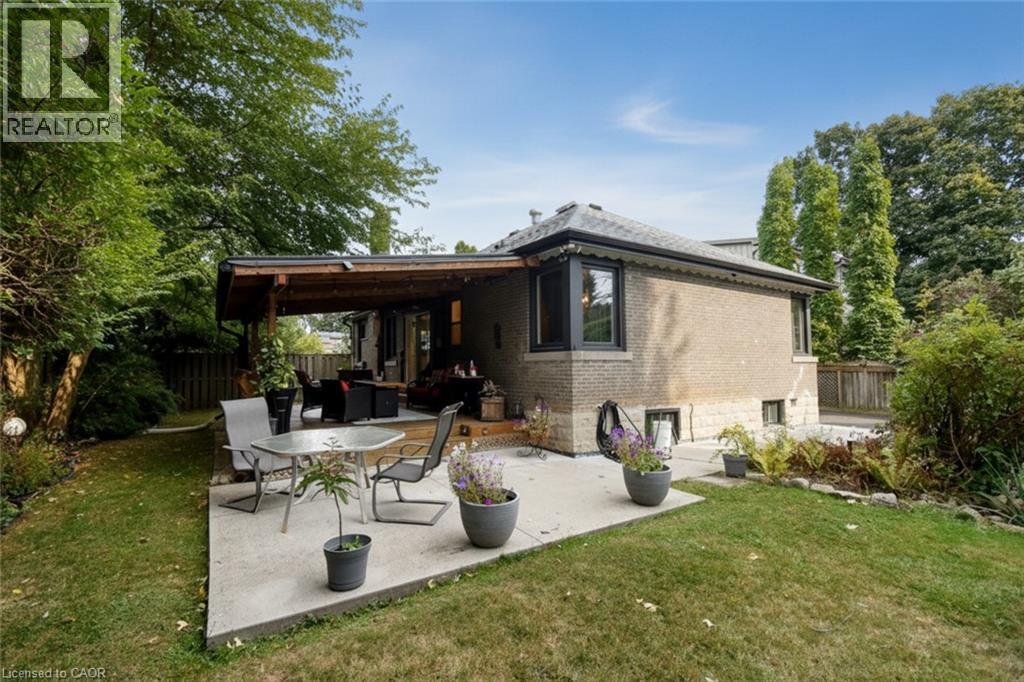 154 Ewen Road Property Photo 38
