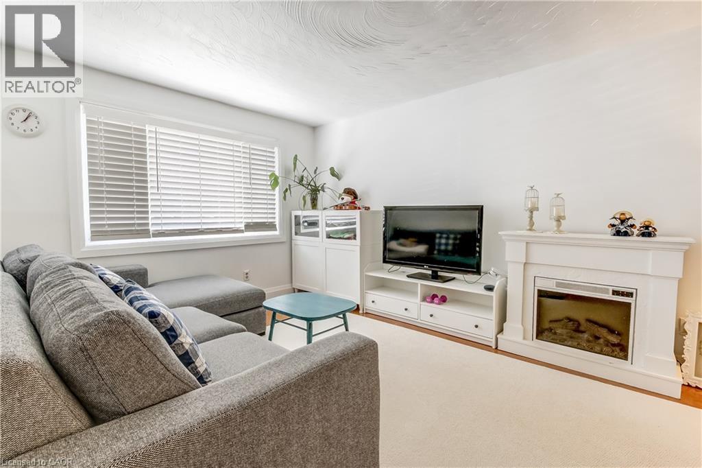 112 Richardson Drive Unit# 24 Property Photo 4