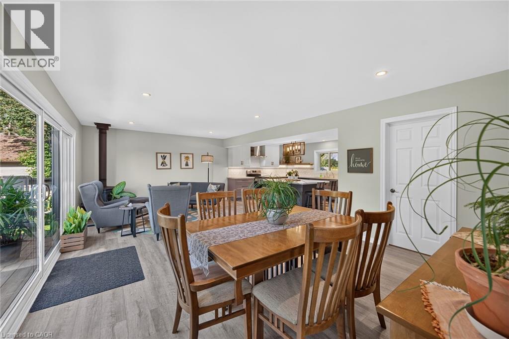 8105 Leeming Road Property Photo 8