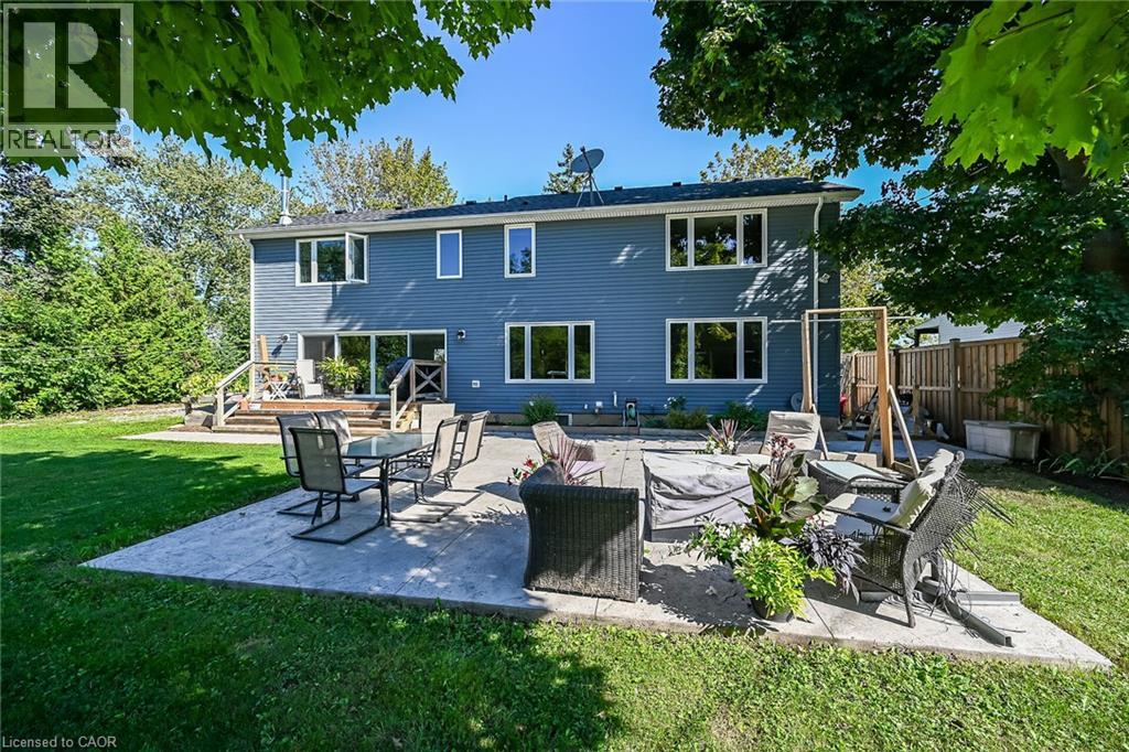 8105 Leeming Road Property Photo 35