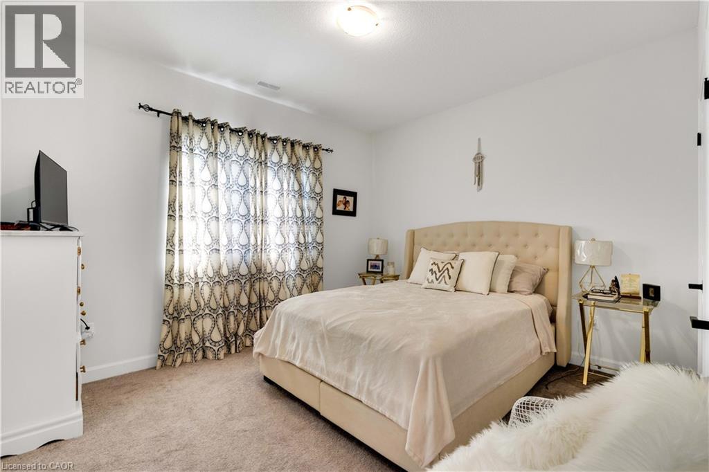9b Shores Lane Property Photo 14