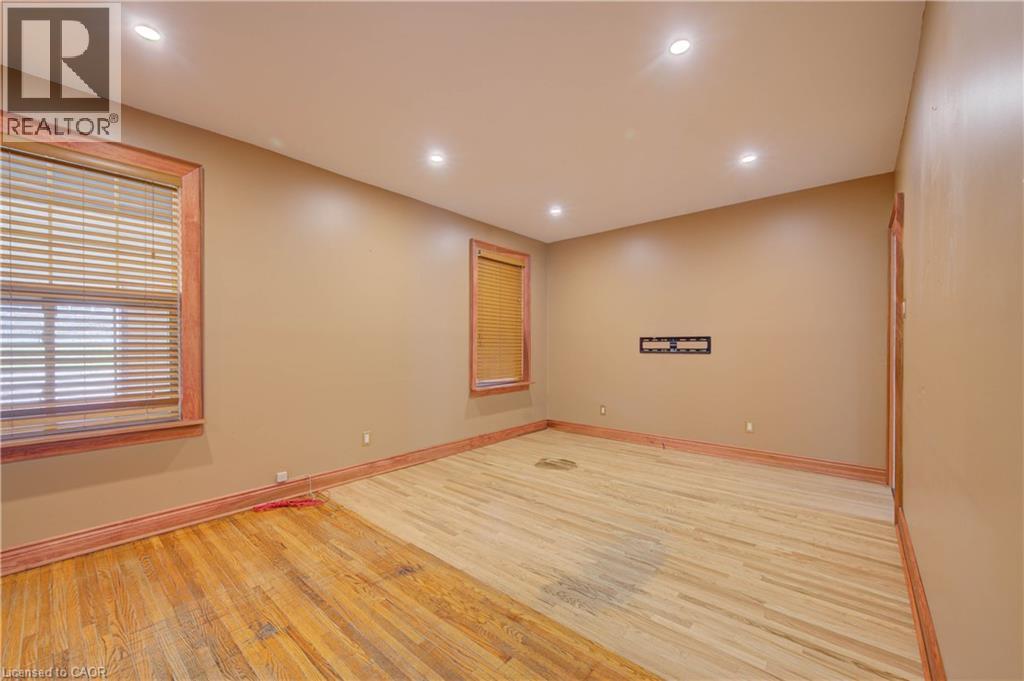 500 Dundas Street S Property Photo 9
