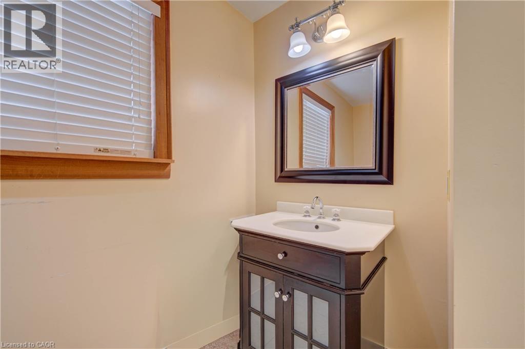 500 Dundas Street S Property Photo 15