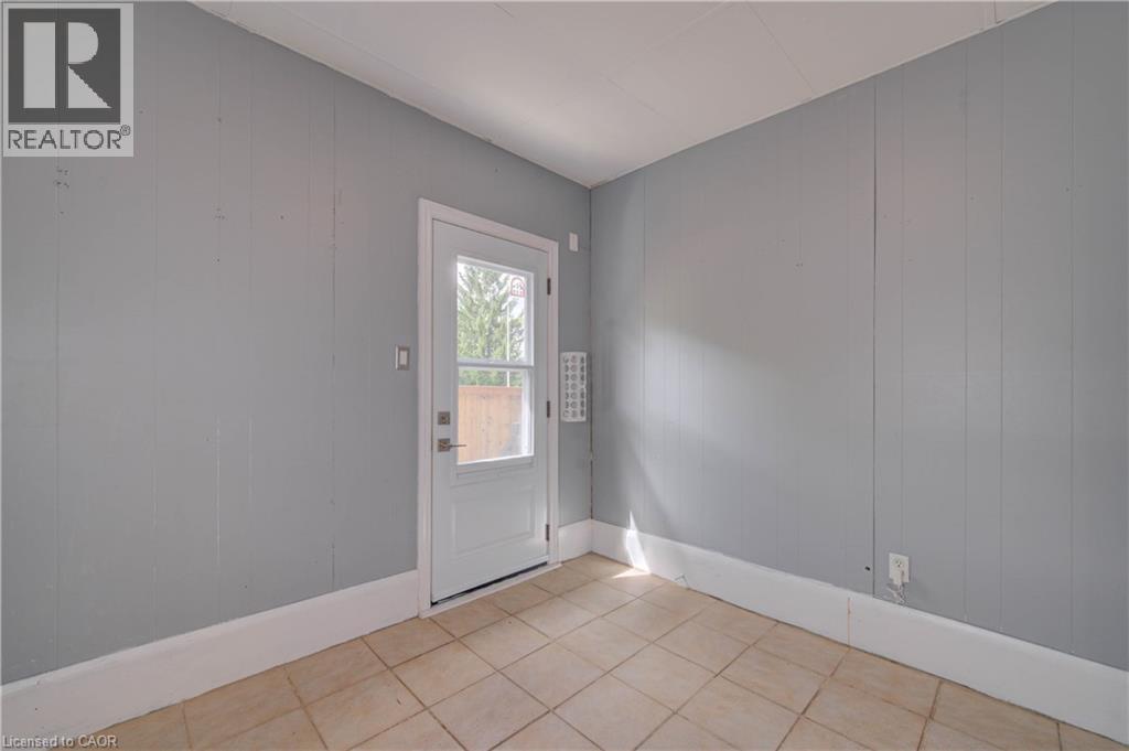 500 Dundas Street S Property Photo 23