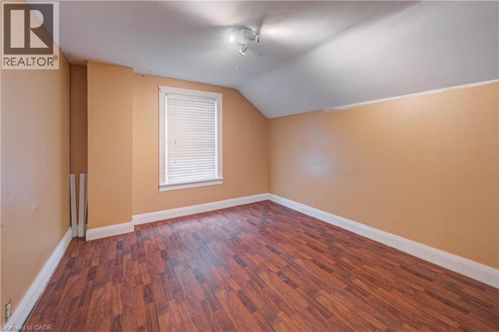 500 Dundas Street S Property Photo 28