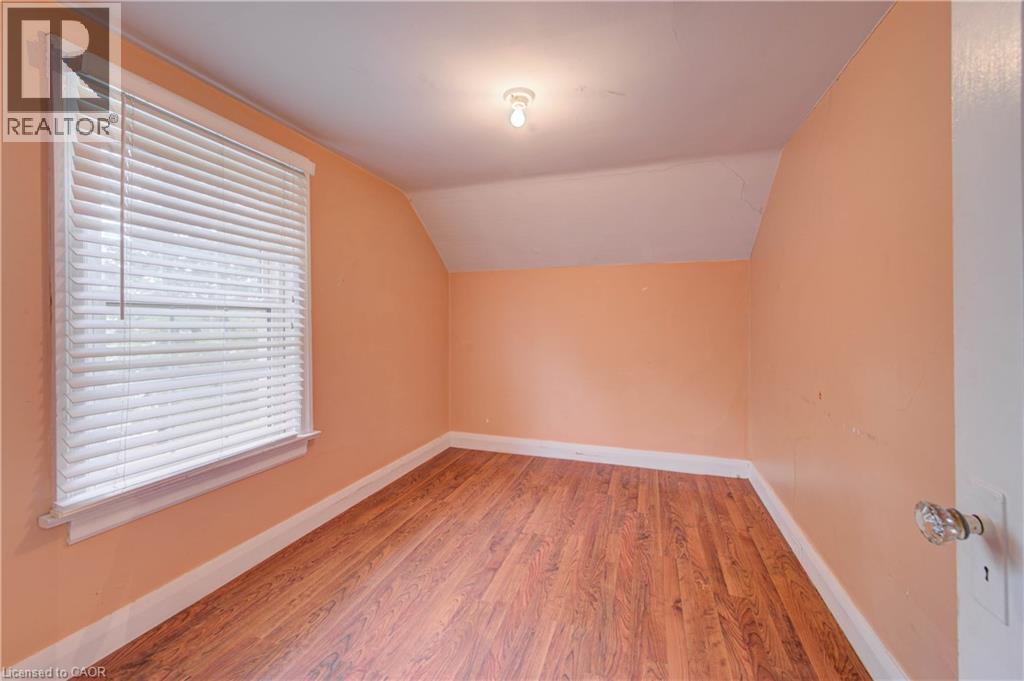 500 Dundas Street S Property Photo 31