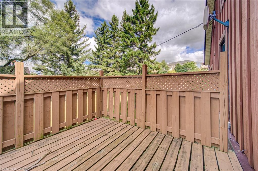 500 Dundas Street S Property Photo 36