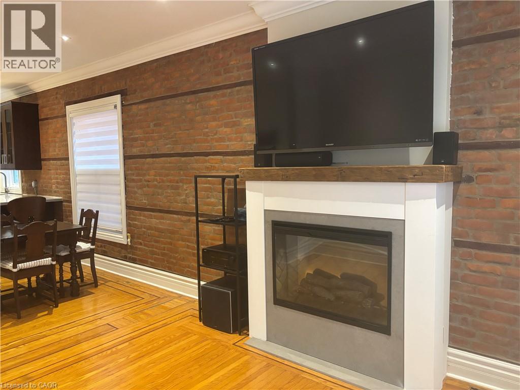 300 Bold Street Unit# 1 Property Photo 7